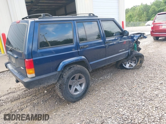 2001 Jeep Cherokee Sport with VIN 1J4FT48S71L525856, listed as a IAAI auction lot 42349383 with 218,122 mi miles and . Bid and sale history available at DreamBid. Image 4.