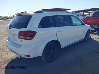 2018 Dodge Journey Crossroad z VIN 3C4PDCGG3JT475783, wystawiony jako IAAI lot #42116205 z przebiegiem 144 789 mil mil oraz . Historia ofert i sprzedaży dostępna na DreamBid. Obrazek 4.