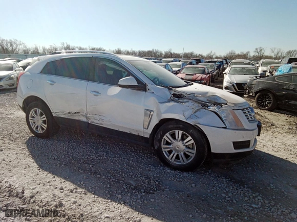 2015 Cadillac SRX Luxury Collection with VIN 3GYFNEE30FS637798, listed as a Copart auction lot 47482565 with 84,938 mi miles and Salvage Title. Bid and sale history available at carsss.com. Image 4.