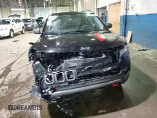 2022 Jeep Compass Trailhawk z VIN 3C4NJDDB3NT163497, wystawiony jako Copart lot #42691135 z przebiegiem 19 450 mil mil oraz Szkoda całkowita • Salvage title. Historia ofert i sprzedaży dostępna na DreamBid. Obrazek 14.