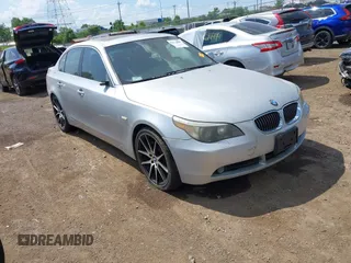 2007 BMW 5 Series 530xi with VIN WBANF73517CY16953, listed as a IAAI auction lot 42672667 with 321,190 mi miles and . Bid and sale history available at DreamBid. Image 1.