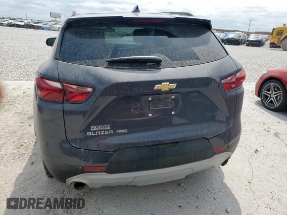 2021 Chevrolet Blazer LT z VIN 3GNKBJR45MS520568, wystawiony jako Copart lot #50696095 z przebiegiem 43 676 mil mil oraz Szkoda całkowita • Salvage title. Historia ofert i sprzedaży dostępna na DreamBid. Obrazek 6.