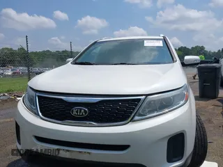 2015 Kia Sorento LX with VIN 5XYKTDA74FG632845, listed as a IAAI auction lot 42660399 with 93,386 mi miles and . Bid and sale history available at DreamBid. Image 12.