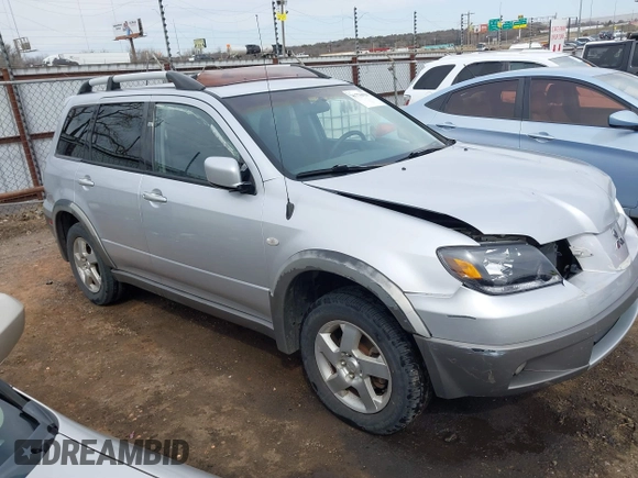 2003 Mitsubishi Outlander XLS with VIN JA4LX41G93U022114, listed as a IAAI auction lot 41776928 with 334,774 mi miles. Bid and sale history available at carsss.com. Image 13.