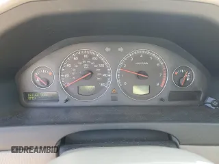 2006 Volvo V70 2.4L with VIN YV1SW640362576709, listed as a Copart auction lot 69790804 with 207,321 mi miles and Salvage Title. Bid and sale history available at carsss.com. Image 9.