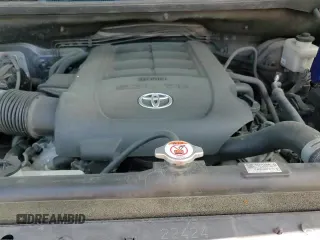 2018 Toyota Tundra SR с VIN 5TFUW5F18JX711189, выставлен на аукционе Copart как лот 55852775 с пробегом 106 698 миль миль и Списание • Salvage title. История ставок и продаж доступна на DreamBid. Изображение 13.