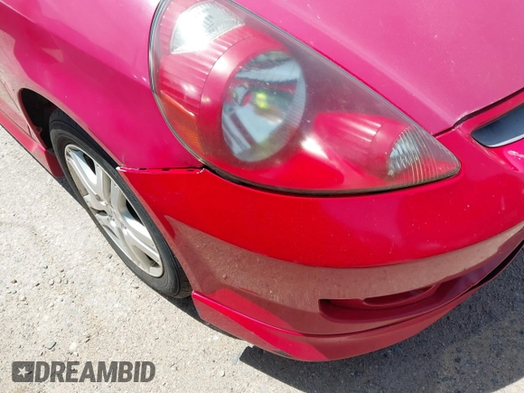 2007 Honda Fit Sport with VIN JHMGD37627S042097, listed as a IAAI auction lot 42461445 with 197,625 mi miles and . Bid and sale history available at DreamBid. Image 12.