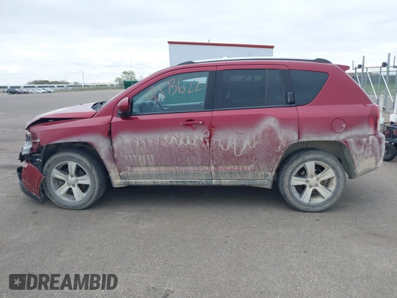 2016 Jeep Compass High Altitude с VIN 1C4NJDEB0GD793534, выставлен на аукционе IAAI как лот 42173622 с пробегом 107 068 миль миль и . История ставок и продаж доступна на DreamBid. Изображение 14.