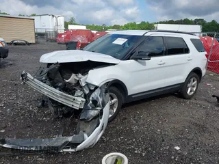 2018 Ford Explorer XLT with VIN 1FM5K7D89JGB15046, listed as a IAAI auction lot 42313133 with 108,477 mi miles and . Bid and sale history available at DreamBid. Image 2.