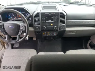 2019 Ford Super Duty F-250 SRW XL with VIN 1FT7W2B65KEE27240, listed as a Copart auction lot 45207375 with 138,474 mi miles and Salvage Title. Bid and sale history available at carsss.com. Image 8.