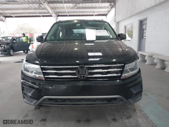 2019 Volkswagen Tiguan S with VIN 3VV1B7AX1KM073074, listed as a IAAI auction lot 41387775 with 57,045 mi miles. Bid and sale history available at carsss.com. Image 12.