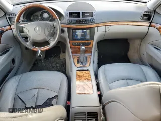 2005 Mercedes-Benz E 5.0L with VIN WDBUF70J25A662325, listed as a Copart auction lot 43739585 with 192,292 mi miles and Clean Title. Bid and sale history available at carsss.com. Image 8.