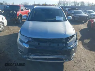 2020 Mitsubishi Outlander ES with VIN JA4AZ3A32LZ018238, listed as a IAAI auction lot 41129342 with 142,946 mi miles and . Bid and sale history available at DreamBid. Image 12.