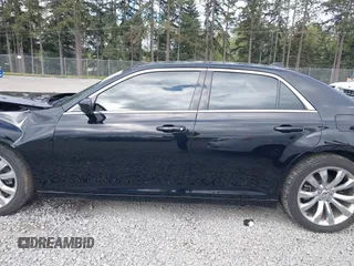 2018 Chrysler 300 Touring with VIN 2C3CCAAG0JH211402, listed as a IAAI auction lot 42081869 with 45,235 mi miles. Bid and sale history available at carsss.com. Image 15.