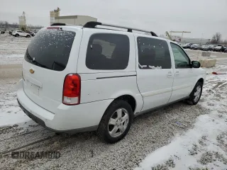 2007 Chevrolet Uplander LT w/3LT with VIN 1GNDV33157D154495, listed as a Copart auction lot 43268915 with 144,458 mi miles and Salvage Title. Bid and sale history available at carsss.com. Image 3.