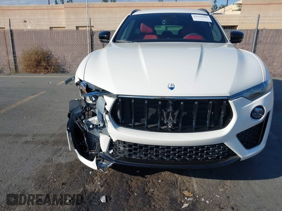 2022 Maserati Levante with VIN ZN661YUM0NX391750, listed as a IAAI auction lot 41436442 with 3,293 mi miles and . Bid and sale history available at DreamBid. Image 12.