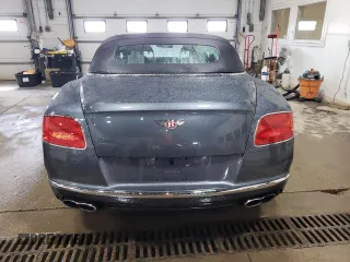 2016 Bentley Continental GT V8 z VIN SCBGT3ZA8GC051549, wystawiony jako Copart lot #50990475 z przebiegiem 15 306 mil mil oraz Szkody całkowita. Historia ofert i sprzedaży dostępna na DreamBid. Obrazek 6.