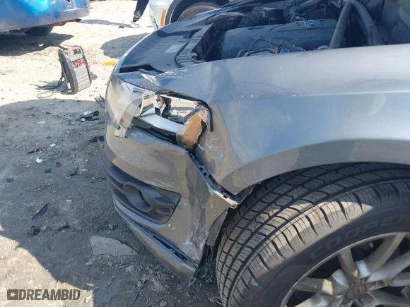 2012 Audi Q5 2.0T Premium Plus with VIN WA1LFAFP4CA081888, listed as a IAAI auction lot 41521212 with 91,295 mi miles. Bid and sale history available at carsss.com. Image 6.