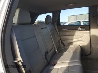 2011 Jeep Grand Cherokee Laredo with VIN 1J4RR4GG5BC503705, listed as a Copart auction lot 50014895 with 180,999 mi miles and Salvage title. Bid and sale history available at DreamBid. Image 11.