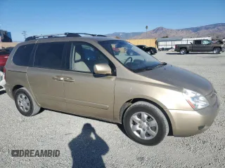 2008 Kia Sedona with VIN KNDMB133186257281, listed as a Copart auction lot 81604274 with 123,415 mi miles and Clean Title. Bid and sale history available at carsss.com. Image 4.