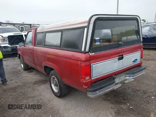 1992 Ford Ranger XLT z VIN 1FTCR10X8NUC56232, wystawiony jako IAAI lot #42307915 z przebiegiem 76 475 mil mil oraz . Historia ofert i sprzedaży dostępna na DreamBid. Obrazek 3.