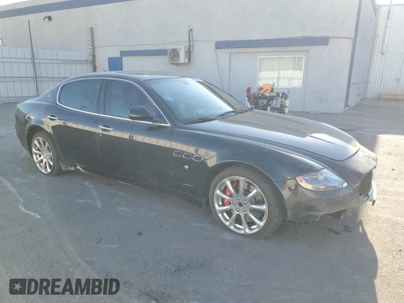 2012 Maserati Quattroporte S z VIN ZAM39JKA3C0065472, wystawiony jako Copart lot #82330244 z przebiegiem 56 883 mil mil oraz Szkody całkowita. Historia ofert i sprzedaży dostępna na DreamBid. Obrazek 4.