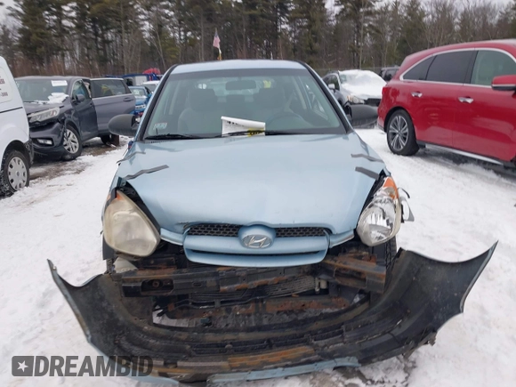 2008 Hyundai Accent GS with VIN KMHCM36C98U062601, listed as a IAAI auction lot 41565161 with 148,281 mi miles. Bid and sale history available at carsss.com. Image 13.