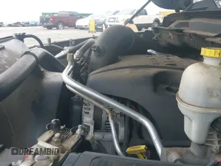 2016 Ram 1500 Lone Star z VIN 3C6RR6LT0GG356001, wystawiony jako IAAI lot #42638554 z przebiegiem 214 928 mil mil oraz . Historia ofert i sprzedaży dostępna na DreamBid. Obrazek 24.