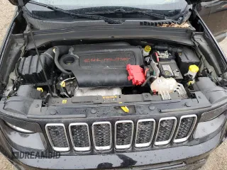 2019 Jeep Renegade Latitude z VIN ZACNJBBB1KPK28127, wystawiony jako Copart lot #57408485 z przebiegiem 66 940 mil mil oraz Szkoda całkowita • Salvage title. Historia ofert i sprzedaży dostępna na DreamBid. Obrazek 11.