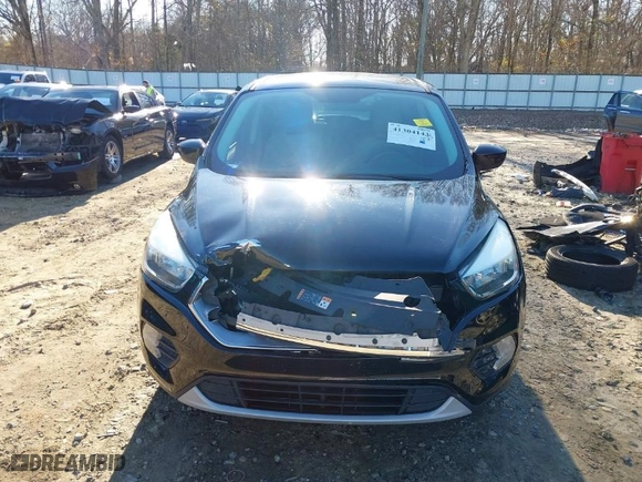 2017 Ford Escape SE with VIN 1FMCU0GD7HUC59045, listed as a IAAI auction lot 41304143 with 125,809 mi miles. Bid and sale history available at carsss.com. Image 6.