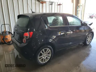 2013 Chevrolet Sonic LT with VIN 1G1JC6SG3D4142228, listed as a Copart auction lot 43033075 with 124,204 mi miles and Salvage Title. Bid and sale history available at carsss.com. Image 3.