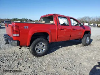 2013 GMC Sierra 1500 SLT with VIN 3GTP2WE70DG321085, listed as a Copart auction lot 47799645 with 203,829 mi miles and Salvage Title. Bid and sale history available at carsss.com. Image 3.