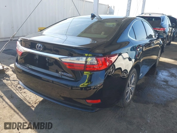 2016 Lexus ES 300h z VIN JTHBW1GG1G2121262, wystawiony jako IAAI lot #41959615 z przebiegiem 131 247 mil mil oraz . Historia ofert i sprzedaży dostępna na DreamBid. Obrazek 4.