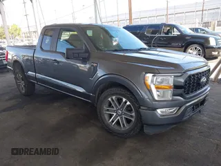 2021 Ford F-150 XL z VIN 1FTEX1CP5MFA52842, wystawiony jako IAAI lot #42520858 z przebiegiem 107 873 mil mil oraz . Historia ofert i sprzedaży dostępna na DreamBid. Obrazek 1.