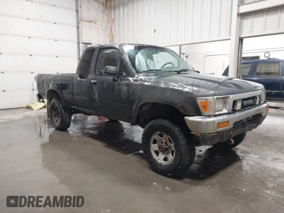 1991 Toyota Pickup с VIN JT4RN13P0M6028973, выставлен на аукционе IAAI как лот 41851906 с пробегом 197 566 миль миль и . История ставок и продаж доступна на DreamBid. Изображение 1.
