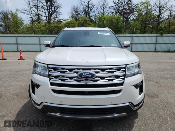 2018 Ford Explorer Limited z VIN 1FM5K8F82JGA01876, wystawiony jako Copart lot #58390955 z przebiegiem 108 345 mil mil oraz Szkoda całkowita • Salvage title. Historia ofert i sprzedaży dostępna na DreamBid. Obrazek 5.