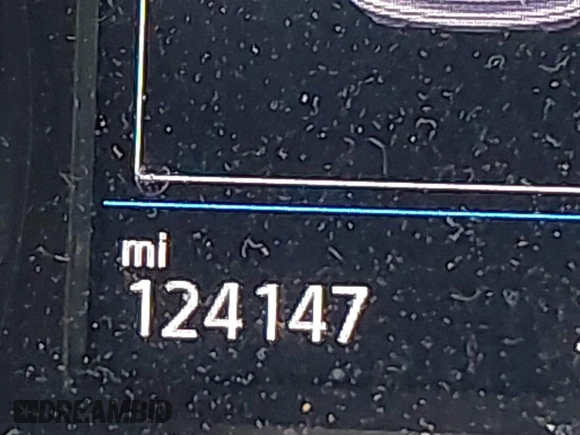 2018 Volkswagen Atlas SE with VIN 1V2CR2CA1JC561003, listed as a IAAI auction lot 42556798 with 124,147 mi miles and . Bid and sale history available at DreamBid. Image 15.