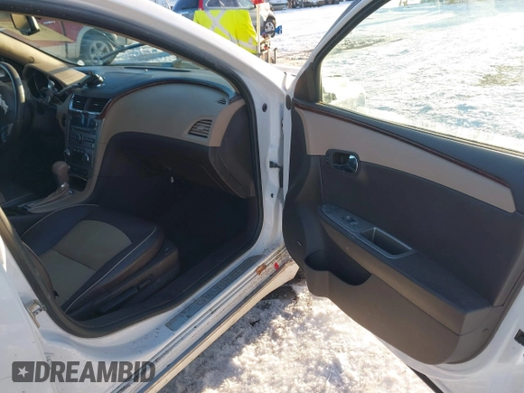 2012 Chevrolet Malibu LTZ with VIN 1G1ZG5E73CF270839, listed as a IAAI auction lot 41284490 with 133,423 mi miles and . Bid and sale history available at DreamBid. Image 5.