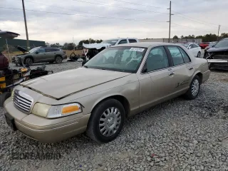1999 Ford Crown Victoria z VIN 2FAFP73W4XX137040, wystawiony jako Copart lot #83741244 z przebiegiem 142 901 mil mil oraz Szkody całkowita. Historia ofert i sprzedaży dostępna na DreamBid. Obrazek 1.