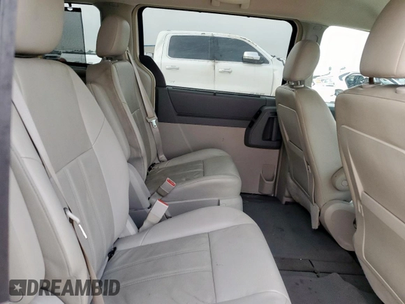 2008 Chrysler Town & Country Touring with VIN 2A8HR54P48R754428, listed as a Copart auction lot 57054175 with 124,211 mi miles and Salvage title. Bid and sale history available at DreamBid. Image 11.