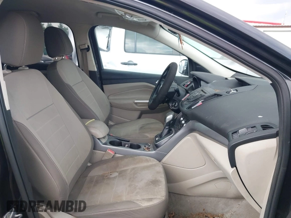 2013 Ford Escape SE с VIN 1FMCU0GX2DUB36015, выставлен на аукционе IAAI как лот 42642271 с пробегом 220 629 миль миль и . История ставок и продаж доступна на DreamBid. Изображение 5.