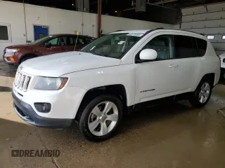 2016 Jeep Compass Latitude z VIN 1C4NJCEA8GD614948, wystawiony jako Copart lot #53073365 z przebiegiem 147 545 mil mil oraz Nie do naprawy • Non repairable. Historia ofert i sprzedaży dostępna na DreamBid. Obrazek 1.