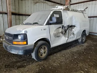 2008 Chevrolet Express Cargo z VIN 1GCFG15XX81181373, wystawiony jako Copart lot #81932134 z przebiegiem Nie podano mil oraz Szkoda całkowita • Salvage title. Historia ofert i sprzedaży dostępna na DreamBid. Obrazek 1.