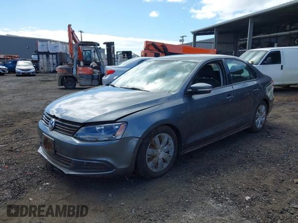 2012 Volkswagen Jetta SE with VIN 3VWDX7AJ2CM420502, listed as a IAAI auction lot 41491853 with 81,244 mi miles and . Bid and sale history available at DreamBid. Image 6.