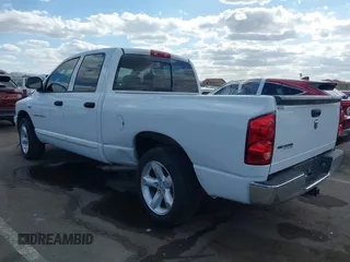 2007 Dodge Ram 1500 SLT with VIN 1D7HA18297S123389, listed as a IAAI auction lot 42043432 with Not Provided miles. Bid and sale history available at carsss.com. Image 3.