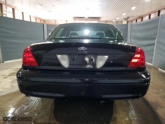 2005 Ford Police Interceptor with VIN 2FAFP71WX5X179938, listed as a Copart auction lot 44239865 with 123,348 mi miles and Clean Title. Bid and sale history available at carsss.com. Image 6.