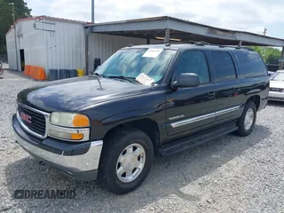 2004 GMC Yukon XL SLE with VIN 3GKEC16Z54G100304, listed as a IAAI auction lot 42101730 with 192,891 mi miles. Bid and sale history available at carsss.com. Image 2.