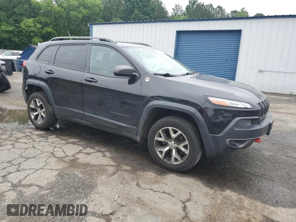 2014 Jeep Cherokee Trailhawk with VIN 1C4PJMBS6EW211385, listed as a Copart auction lot 55923255 with 162,753 mi miles and Clean title. Bid and sale history available at DreamBid. Image 4.