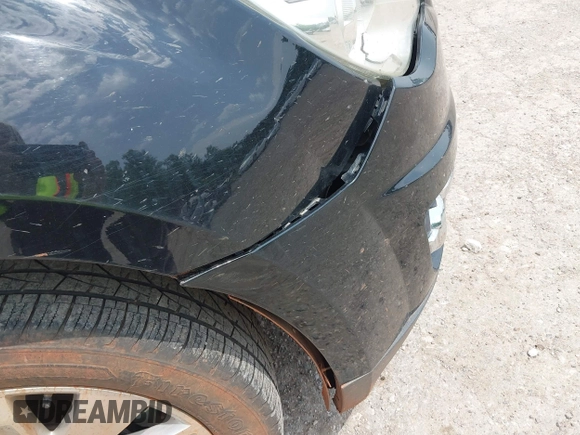 2011 Chevrolet Equinox LTZ z VIN 2GNALFEC2B1261663, wystawiony jako IAAI lot #42285420 z przebiegiem 167 590 mil mil oraz . Historia ofert i sprzedaży dostępna na DreamBid. Obrazek 6.