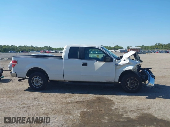 2013 Ford F-150 XL with VIN 1FTEX1CMXDFA94218, listed as a IAAI auction lot 42031743 with 1 mi miles. Bid and sale history available at carsss.com. Image 14.